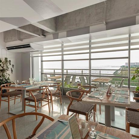 Imagen del bar/restaurante del Hotel Tryp By Wyndham Mall Of Asia Manila. Foto 2