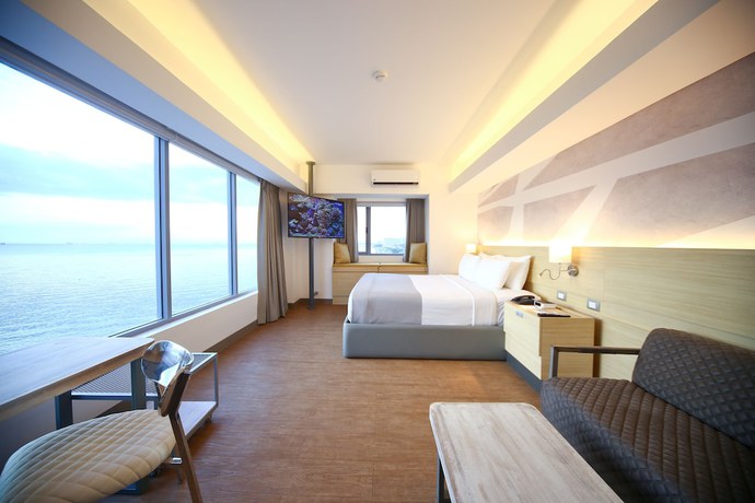 Imagen de la habitación del Hotel Tryp By Wyndham Mall Of Asia Manila. Foto 4