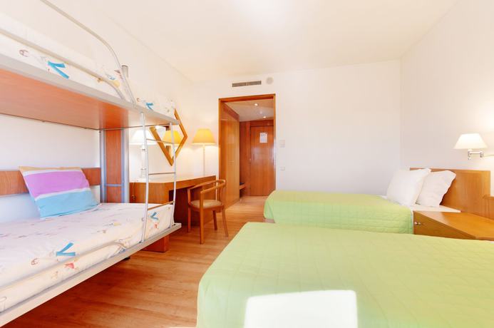 Imagen de la habitación del Hotel Tryp By Wyndham Montijo Parque. Foto 11