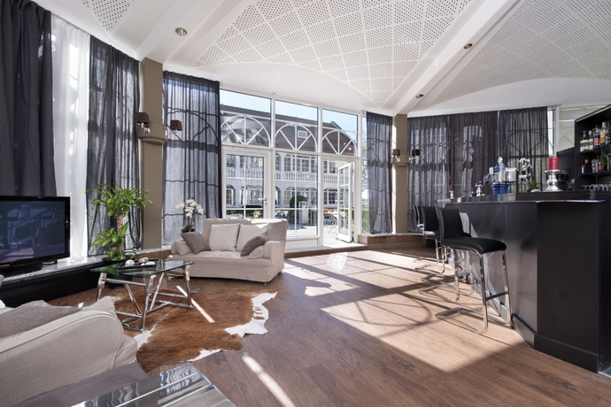 Imagen del bar/restaurante del Hotel Tryp By Wyndham Munich North. Foto 3