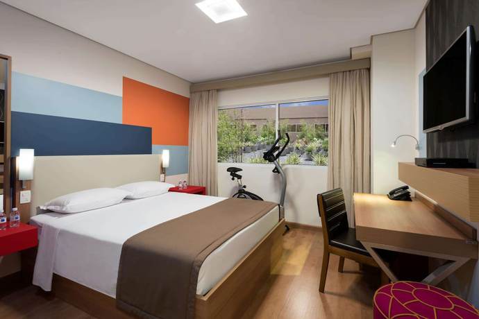 Imagen de la habitación del Hotel Tryp By Wyndham São Paulo Guarulhos Airport. Foto 9