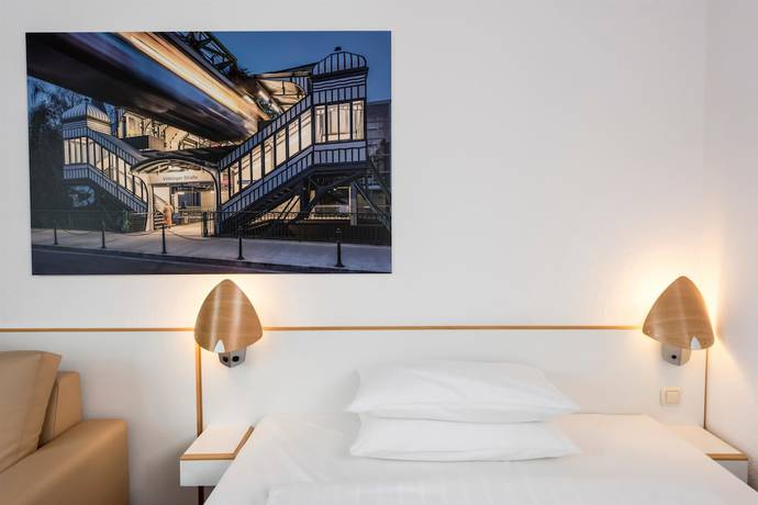 Imagen de la habitación del Hotel Tryp By Wyndham Wuppertal. Foto 8