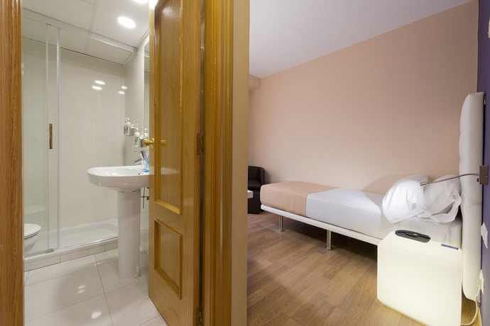 Imagen de la habitación del Hotel Tryp Ciudad De Alicante. Foto 5