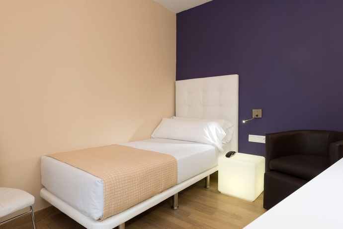 Imagen de la habitación del Hotel Tryp Ciudad De Alicante. Foto 9