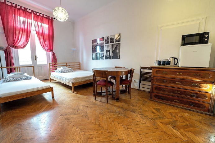 Imagen de la habitación del Hotel Trzy Kafki. Foto 2