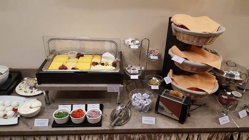 Imagen del bar/restaurante del Hotel Trzy Światy. Foto 5