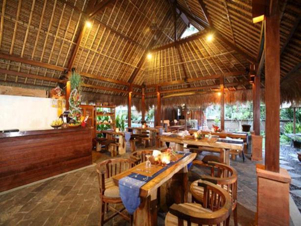 Imagen del bar/restaurante del Hotel Ts Hut Lembongan. Foto 9