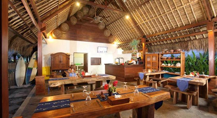 Imagen del bar/restaurante del Hotel Ts Hut Lembongan. Foto 10