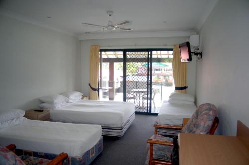 Imagen de la habitación del Hotel T\'s Resort & Motel. Foto 6