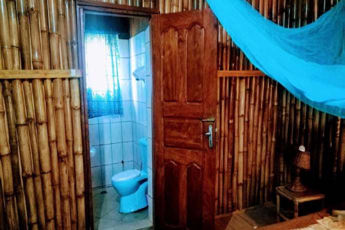 Imagen de la habitación del Hotel Tsaben Beach. Foto 14