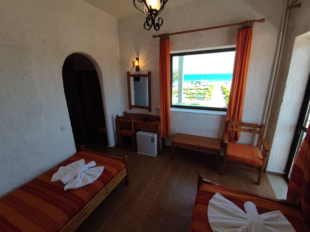 Imagen de la habitación del Hotel Tsagarakis Beach. Foto 14