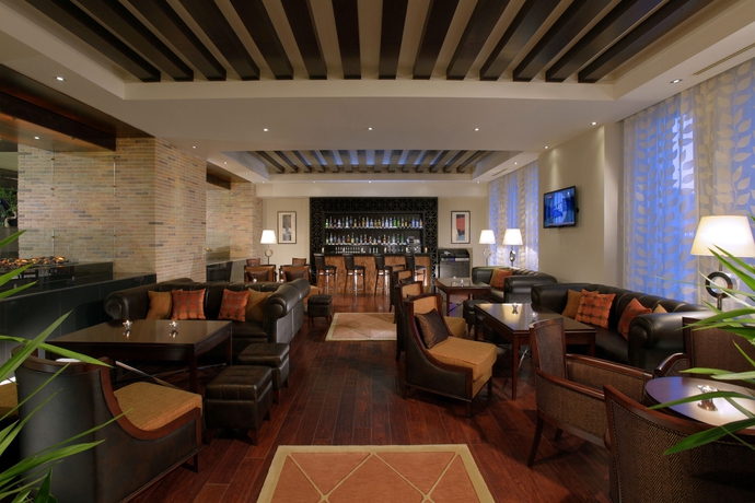 Imagen de los interiores del Hotel Tsaghkadzor Marriott. Foto 16