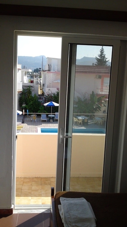 Imagen de la habitación del Hotel Tsambika Sun. Foto 4
