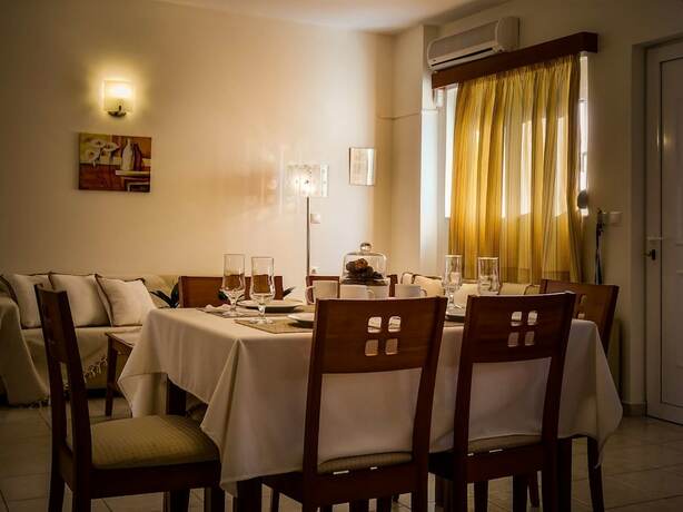 Imagen general del Hotel Tsambikos Apts, Rodas. Foto 1