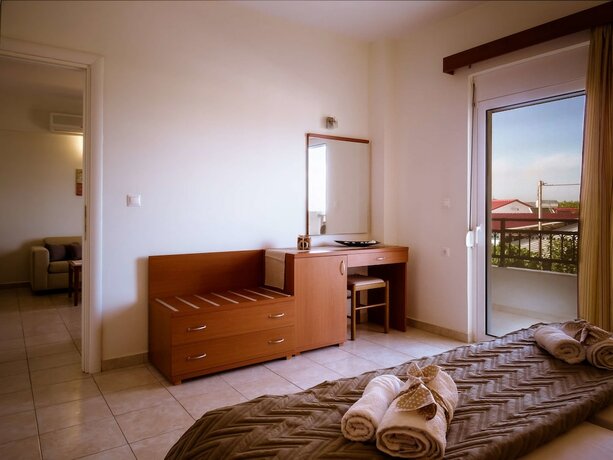 Imagen de la habitación del Hotel Tsambikos Apts, Rodas. Foto 18
