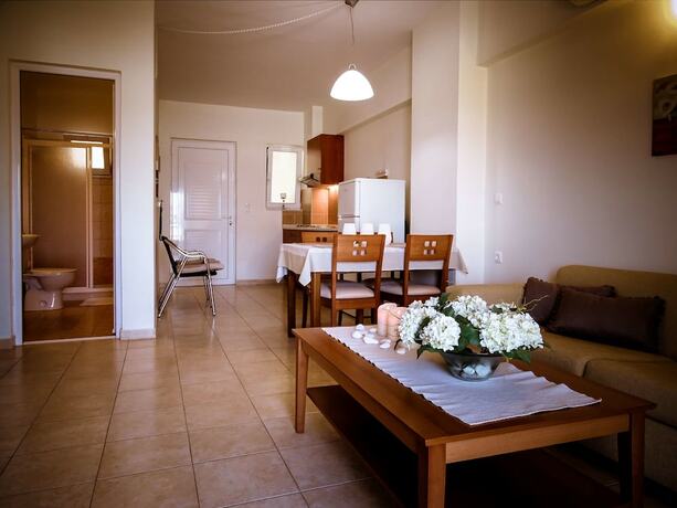 Imagen general del Hotel Tsambikos Apts, Rodas. Foto 10