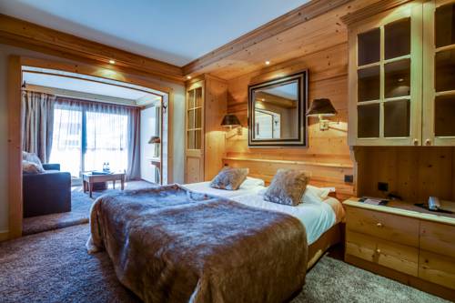 Imagen de la habitación del Hotel Tsanteleina. Foto 4