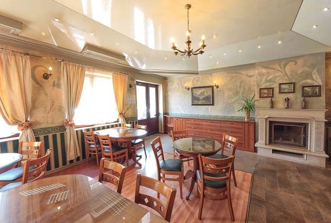 Imagen del bar/restaurante del Hotel Tsarevets. Foto 2