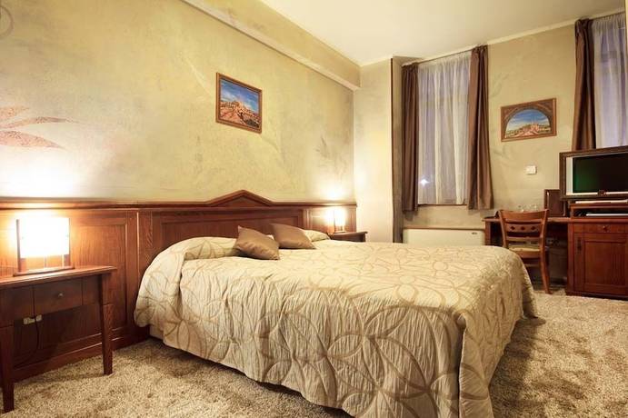 Imagen de la habitación del Hotel Tsarevets. Foto 11