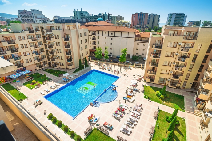 Imagen de la piscina del Hotel Tsb Sunny Victory Apartments. Foto 12