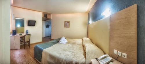 Imagen de la habitación del Hotel Tselikas. Foto 7