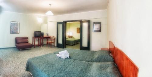 Imagen de la habitación del Hotel Tselikas. Foto 10