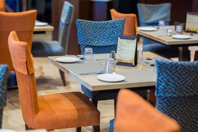 Imagen del bar/restaurante del Hotel Tsg Emerald View Hotel And Spa. Foto 3