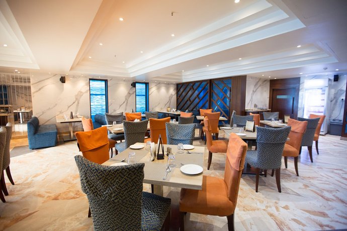 Imagen del bar/restaurante del Hotel Tsg Emerald View Hotel And Spa. Foto 5