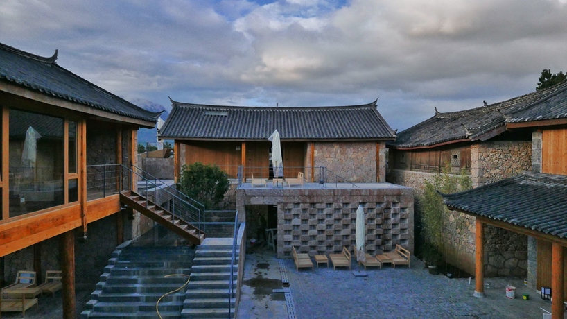 Imagen de los exteriores del Hotel Tsingpu Lijiang Baisha Retreat. Foto 15