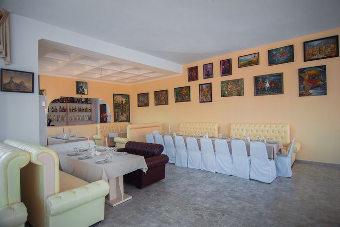 Imagen del bar/restaurante del Hotel Tsiskari. Foto 2