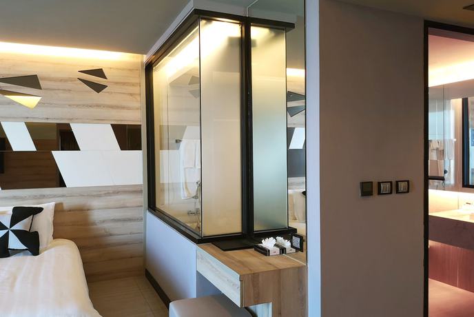 Imagen de la habitación del Hotel Tsix5 Phenomenal Pattaya. Foto 12