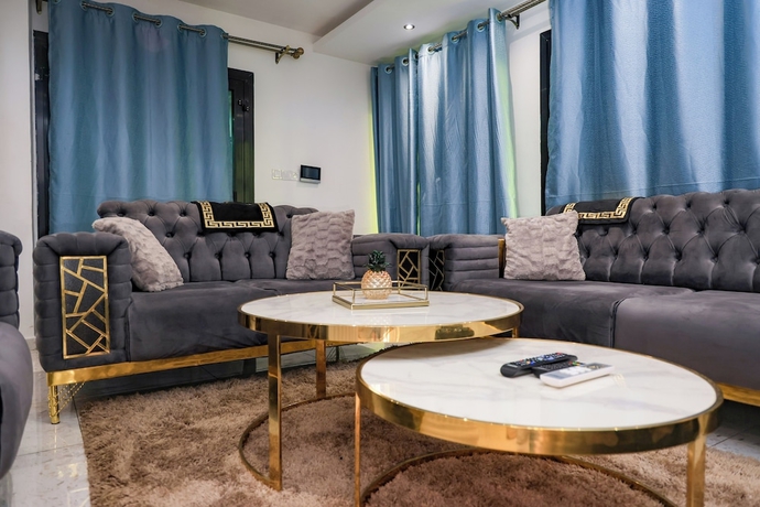 Imagen de los interiores del Hotel Tsquare R&eacute;sidence. Foto 11