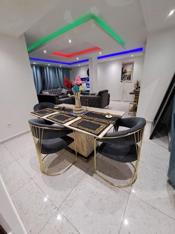 Imagen de la habitación del Hotel Tsquare R&eacute;sidence. Foto 8