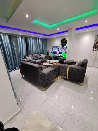 Imagen de los interiores del Hotel Tsquare R&eacute;sidence. Foto 12