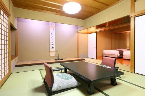 Imagen de la habitación del Hotel Tsubaki. Foto 8