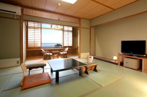 Imagen de la habitación del Hotel Tsukagoshiya. Foto 8
