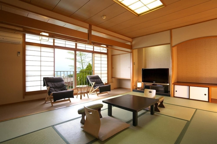 Imagen de la habitación del Hotel Tsukagoshiyashichibee. Foto 11