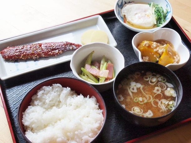 Imagen del bar/restaurante del Hotel Tsukuba Daily-Inn. Foto 8