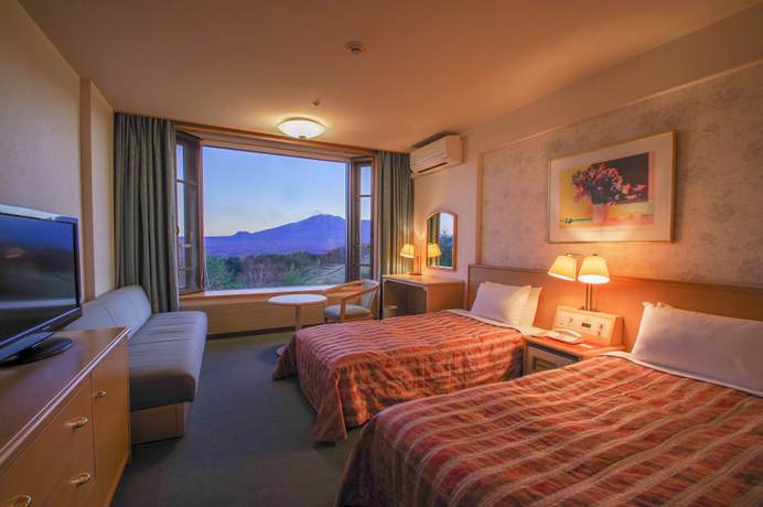 Imagen de la habitación del Hotel Tsumagoi Prince Hotel. Foto 11