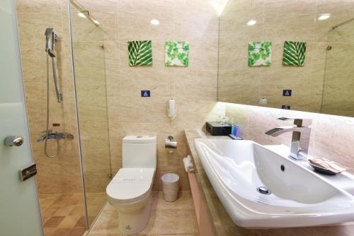 Imagen de la habitación del Hotel Tsun Huang. Foto 9