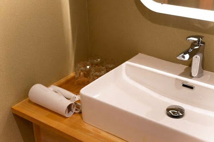 Imagen de la habitación del Hotel Tsuru Inn-tsurumibashi. Foto 30