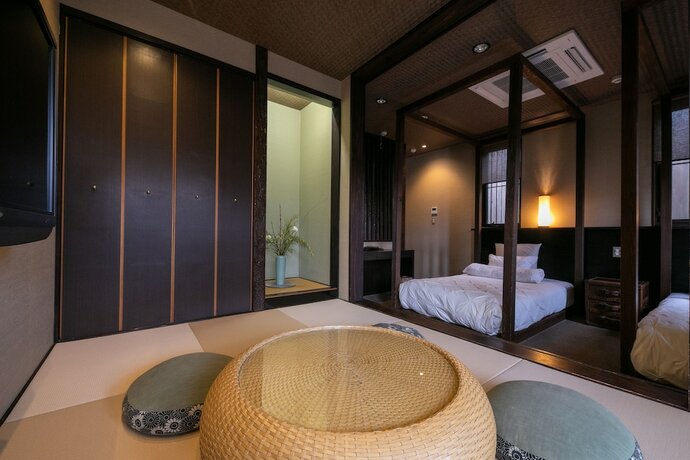 Imagen de la habitación del Hotel Tsuruya. Foto 11