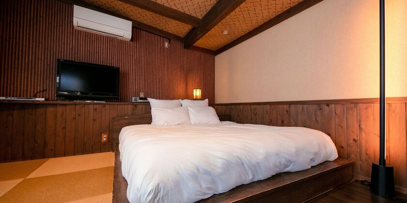 Imagen de la habitación del Hotel Tsuruya. Foto 12