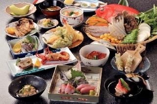 Imagen del bar/restaurante del Hotel Tsuruya Kisshotei. Foto 2