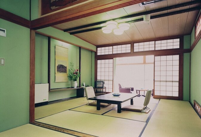 Imagen de la habitación del Hotel Tsutsui. Foto 10