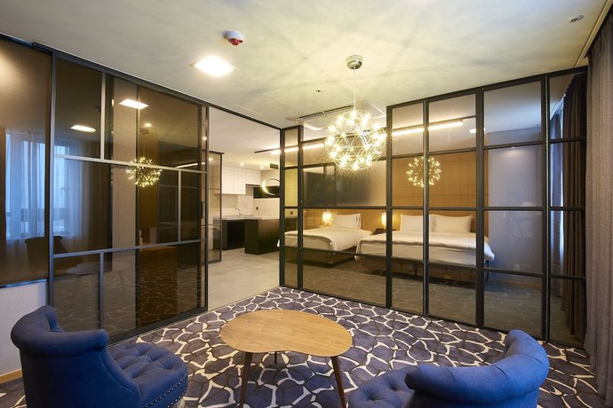 Imagen de la habitación del Hotel Tt. Foto 8