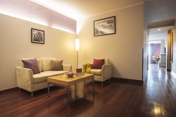Imagen de los interiores del Hotel Ttc Premium Ngoc Lan. Foto 16