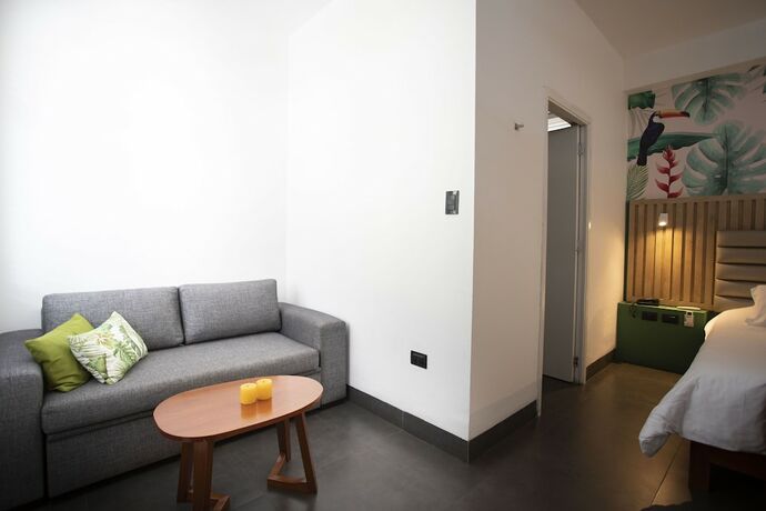 Imagen de la habitación del Hotel Tucan Suites Aparthotel. Foto 2