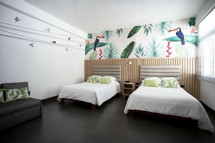 Imagen de la habitación del Hotel Tucan Suites Aparthotel. Foto 3