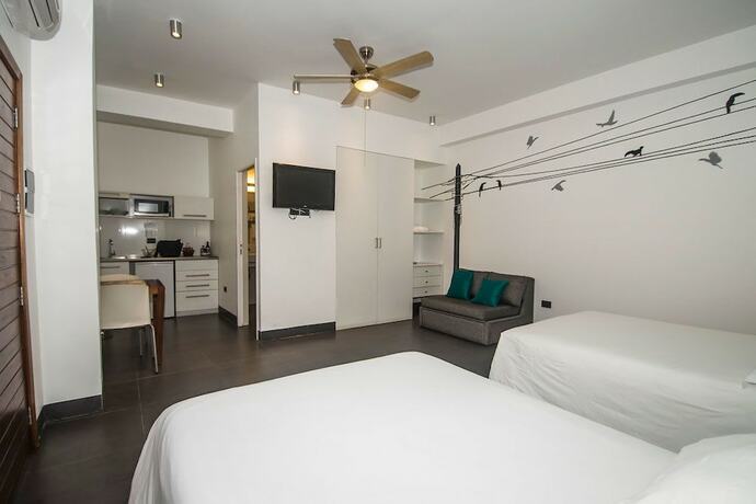 Imagen de la habitación del Hotel Tucan Suites Aparthotel. Foto 16